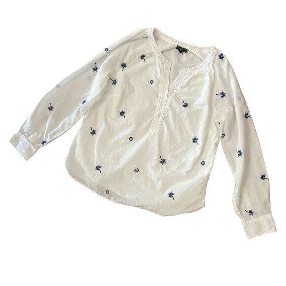 NWOT Talbots Embroidered Popover Tossed Ditsy Blue Floral Size Small Petite - Picture 2 of 16